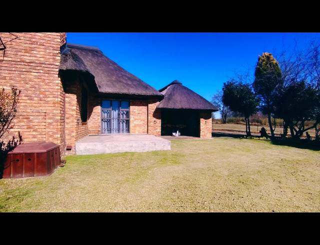 3 BEDROOM HOUSE FOR SALE IN RIVER LODGE ESTATE